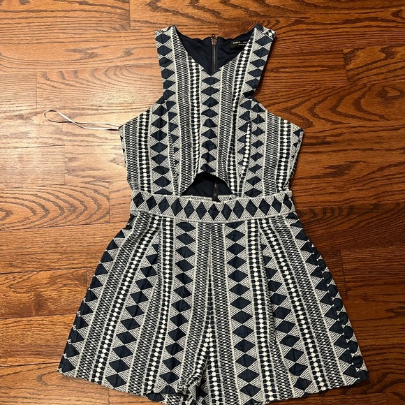 Romeo and Juliet couture romper - Picture 4 of 4